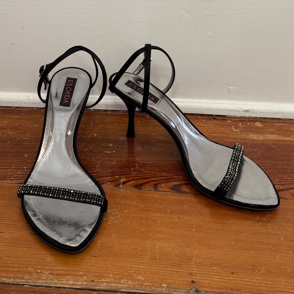 Escada Y2K Vtg High Heel Sandals Black Silk Rhinestones Heels Italy 37.5 / 7.5